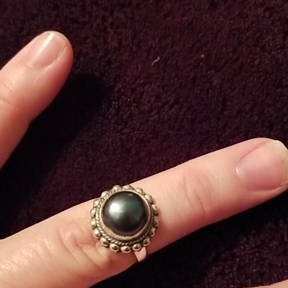 Tahitian black pearl ring